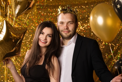 party couple